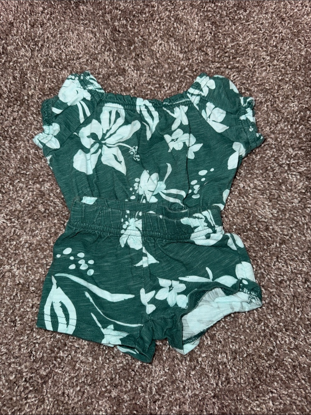Green Floral Carters set